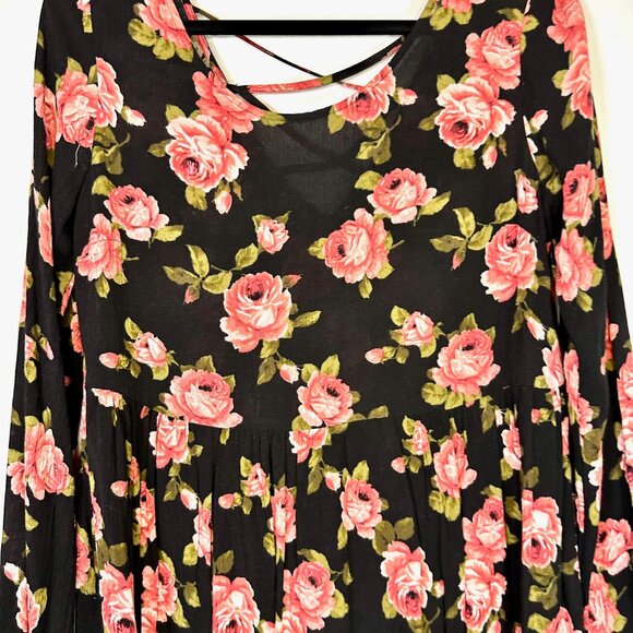 Whimsigoth Boho Rose Floral Long Sleeve Loose Fit Dress - Medium - Picture 6 of 10